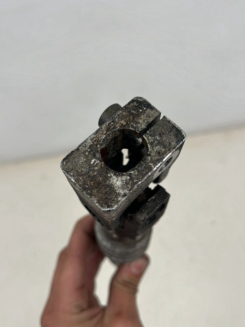 1990-1992 Volvo 740 745 940 Steering Column Intermediate I Shaft OEM #5876EM