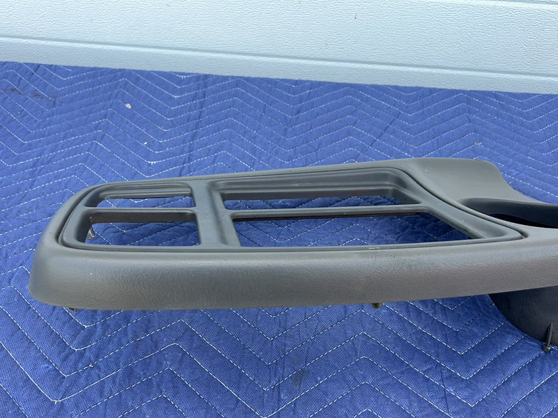 Chevrolet Silverado - Gauge Cluster Trim PN: 15178706