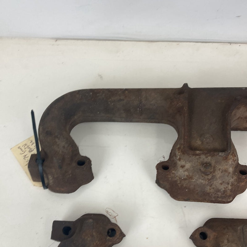 1971-1974 Chevy Camaro Small Block Exhaust Manifolds W/O Air SBC L & R #3558E