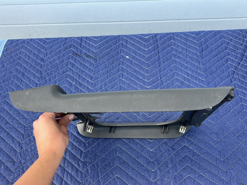 Chevrolet Silverado - Center Console Trim PN: 15070499