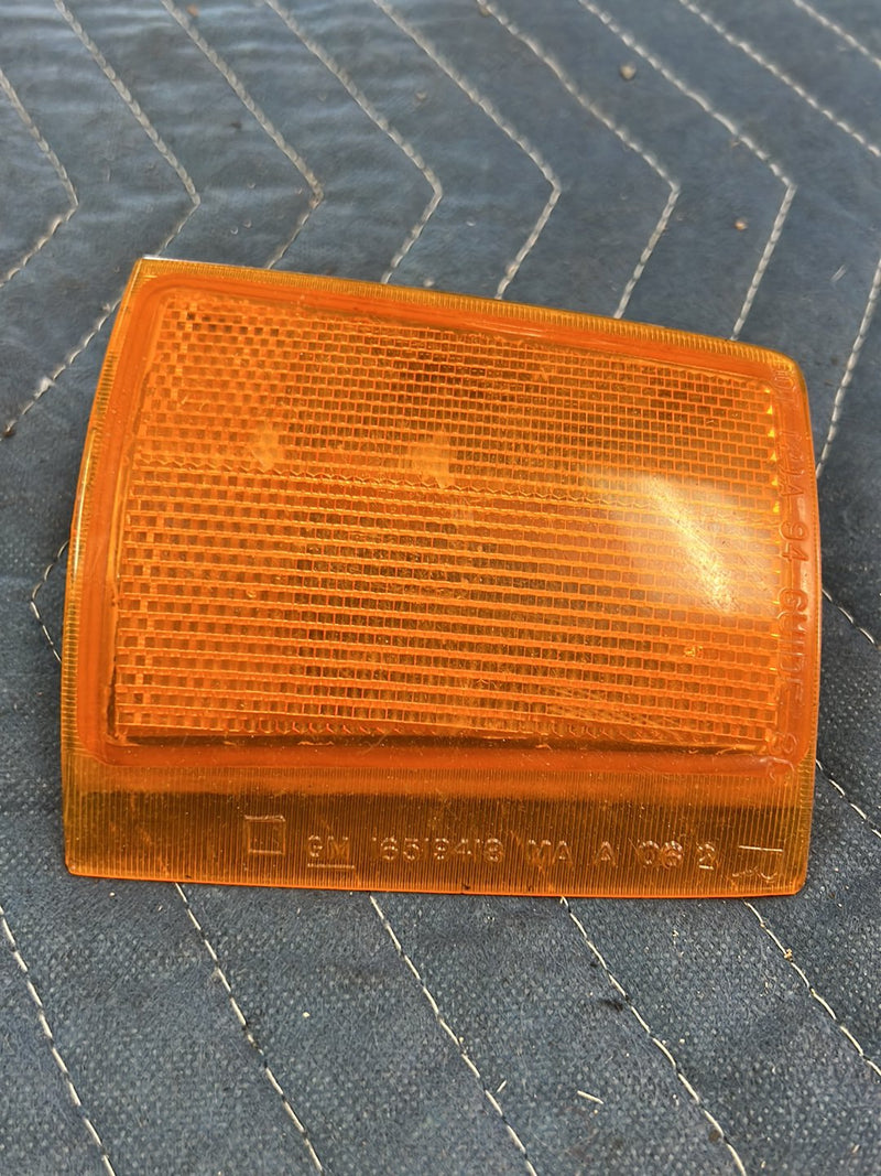 1994-1998 Chevy GMC 1500 Front Left & Right Turn Signal Light Pair OEM #6401EM