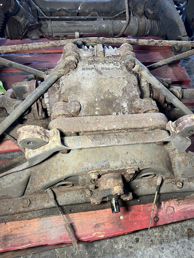 1998-2003 Jaguar XJR XJ8 X308 Rear Subframe Differential Suspension OEM #4742E
