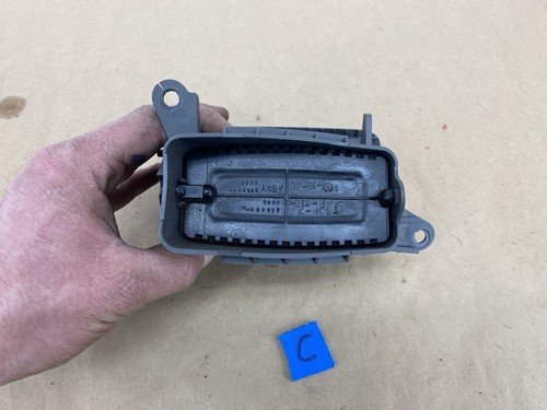 1997-2001 Lexus ES300 Passenger Right Dash Air Vent AC Heat 55670-33070 #2409E