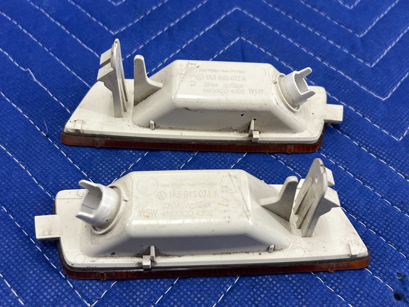 2006-2010 VW Jetta 2.5L LH & RH Front Fender Marker Light OEM 1K5945071A #61MC