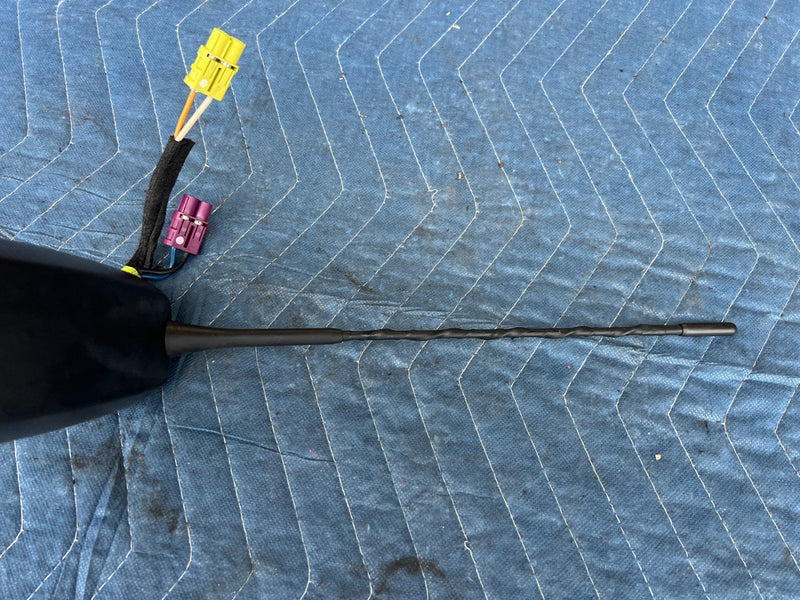 2012-2015 Chevy Cruze Shark Fin Radio Rooftop XM Antenna  OEM #2181CN