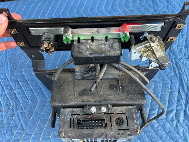 1986-1993 Volvo 240 244 Sedan Center Dash Trim Heat AC Control Switch OE #4200EM