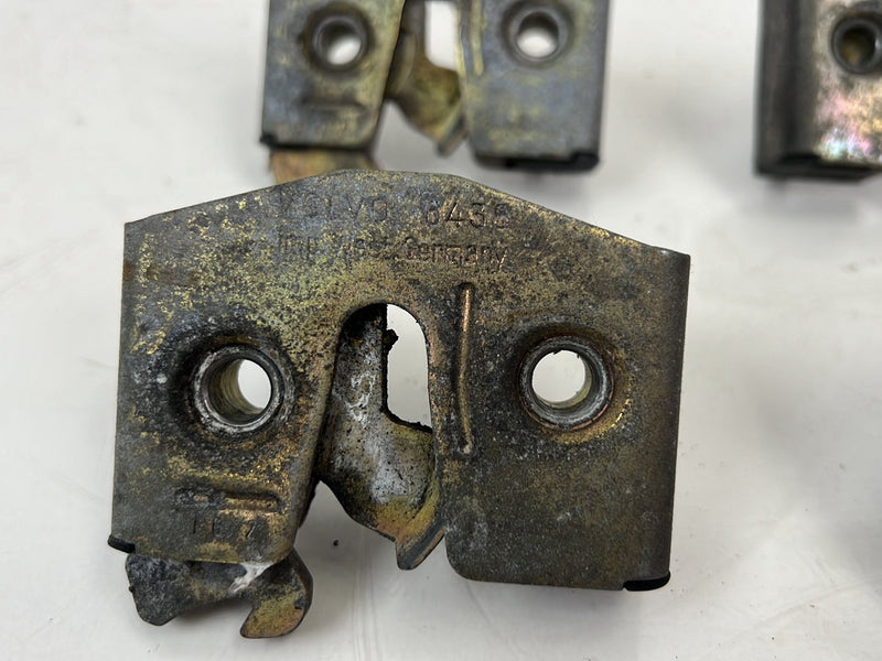 1986-1993 Volvo 240 244 Door Latch Plate Set of 4 Lock 6438 OEM
