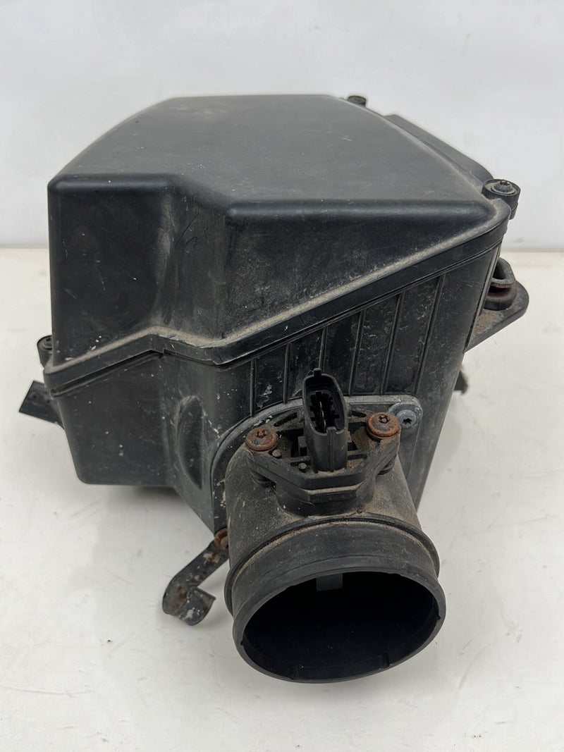 2004-2007 Volvo S60R V70R Air Filter Cleaner Housing Box w/ MAF Sensor OEM #5738EM