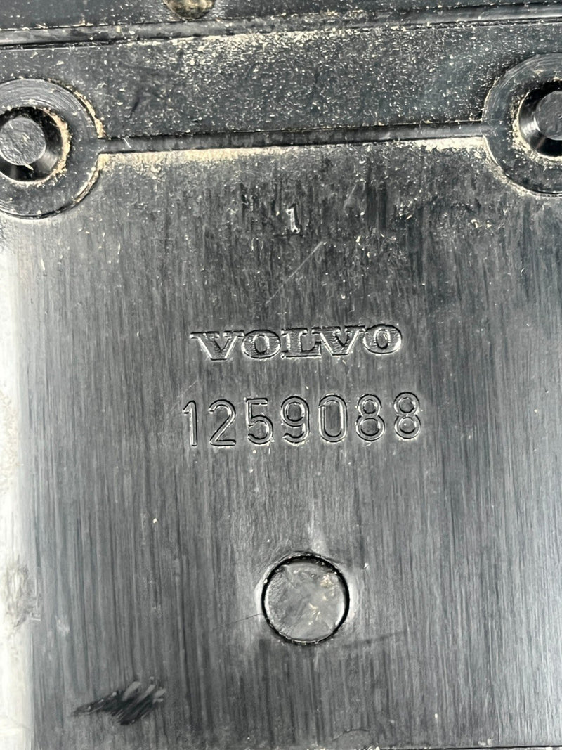 1986-1993 Volvo 240 244 245 Dash LH RH Center Heat AC Air Vent Set OEM #4096EM