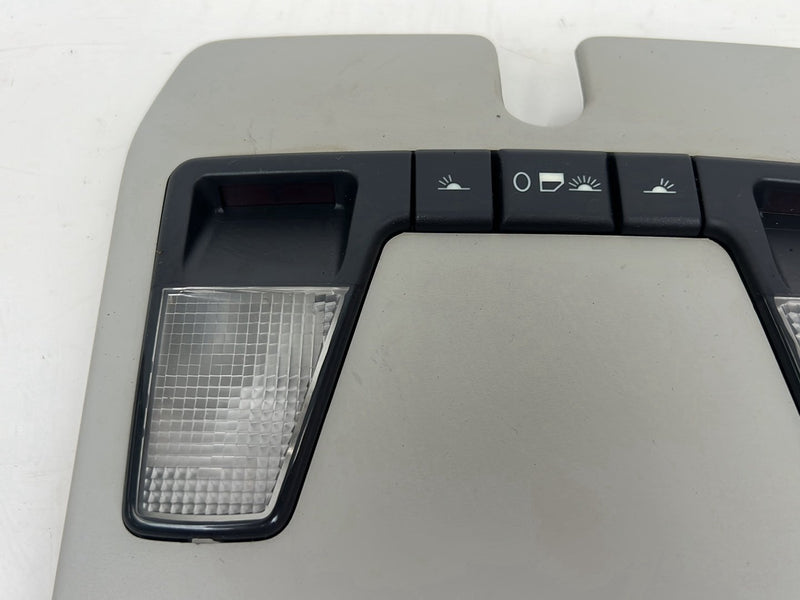 1998-2000 Volvo V70 S70 Front Overhead Center Console Dome Light OEM