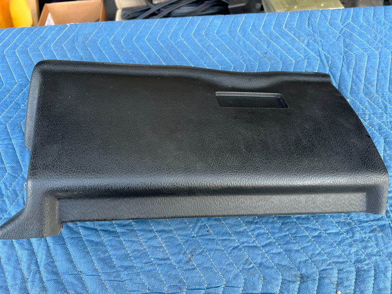 1986-1993 Volvo 240 244 Sedan Front Left Kick Panel Knee Bolster Trim OE #4203EM