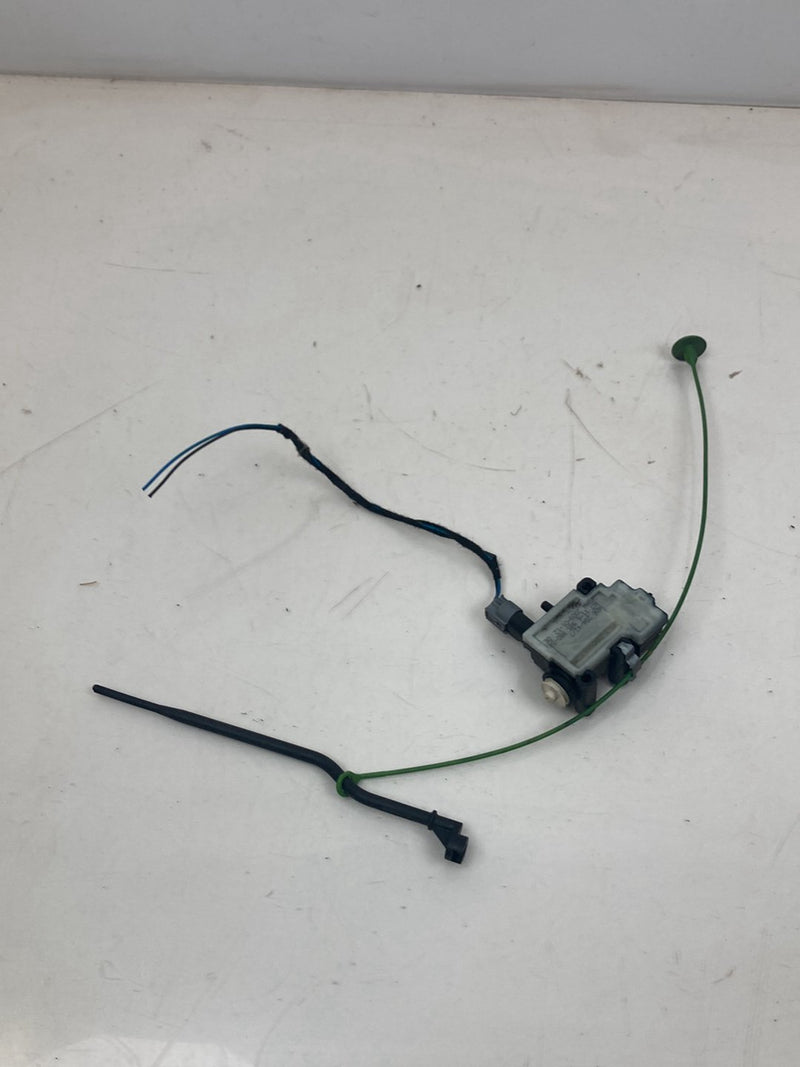 2009 BMW 328i E90 Fuel Door Release 6985880 OEM