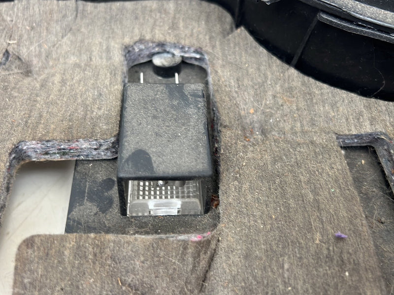 1996-2003 Audi S8 D2 A8 Dash Air Heat HVAC A/C Duct 4D1819801 OEM #6490EM
