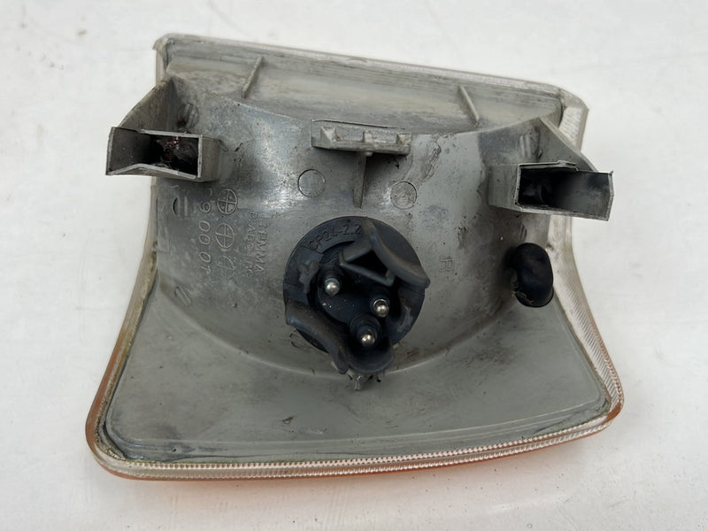 1990-1992 Volvo 740 745 940 Front Right & Left Turn Signal Light Lamp Pair OEM #5894EM