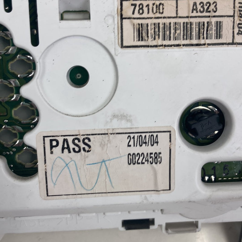 2002-2004 Honda CR-V RD2 Gauge Cluster HR0299016 OEM #5078M