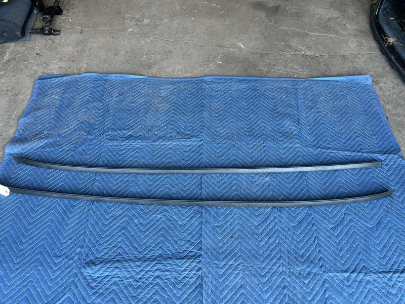2010-2013 Suzuki SX4 Hatchback RH LH Roof Gutter Trim Pair Strip Seal OE #1345CN