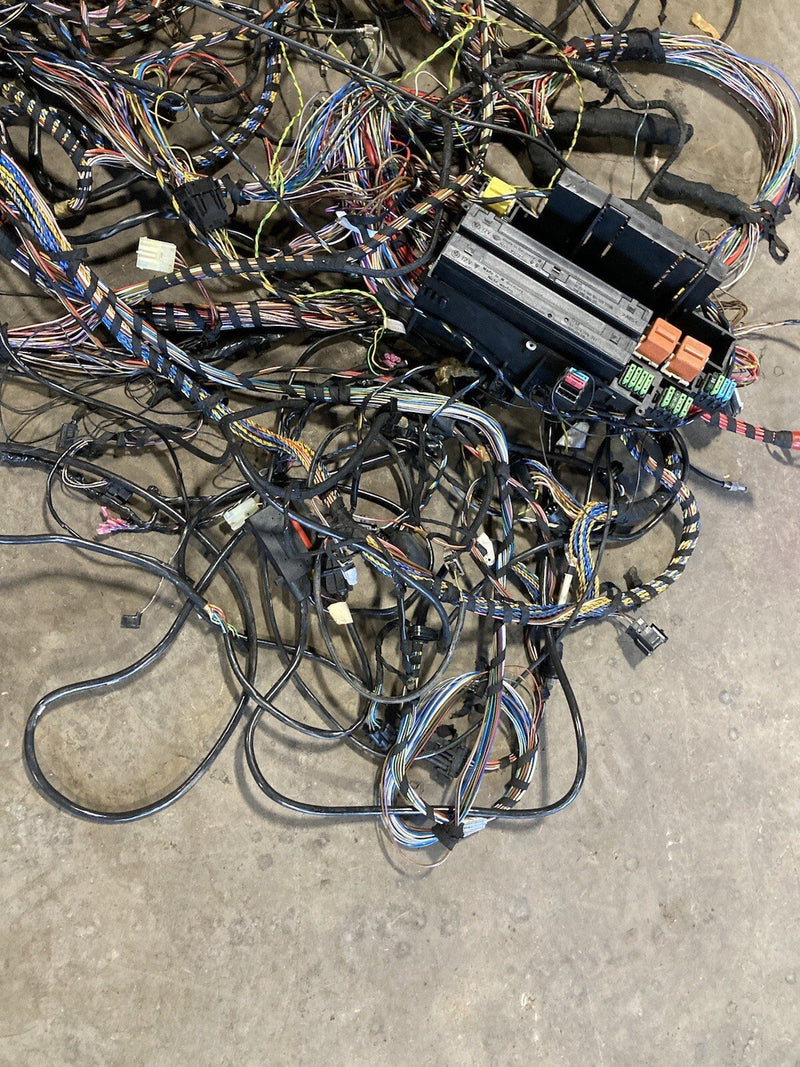 1986-94 BMW 7 Series E32 740il Main Body & Chassis Wiring Harness OEM #1094M