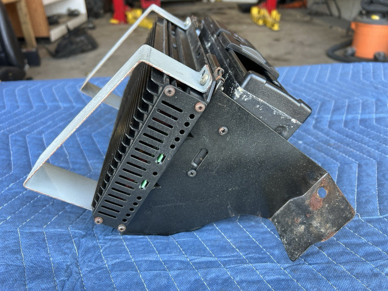 1998-2003 Jaguar XJR XJ8 X308 CD Changer & Speaker Radio Amplifier OEM #4674E