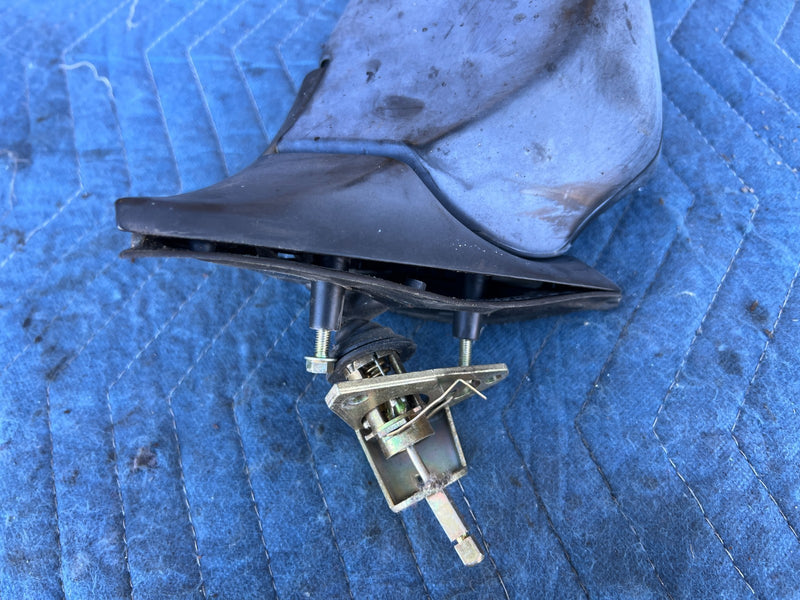 1986-1993 Volvo 240 244 245 Passenger Right Door Mirror Assembly OEM #4361EM