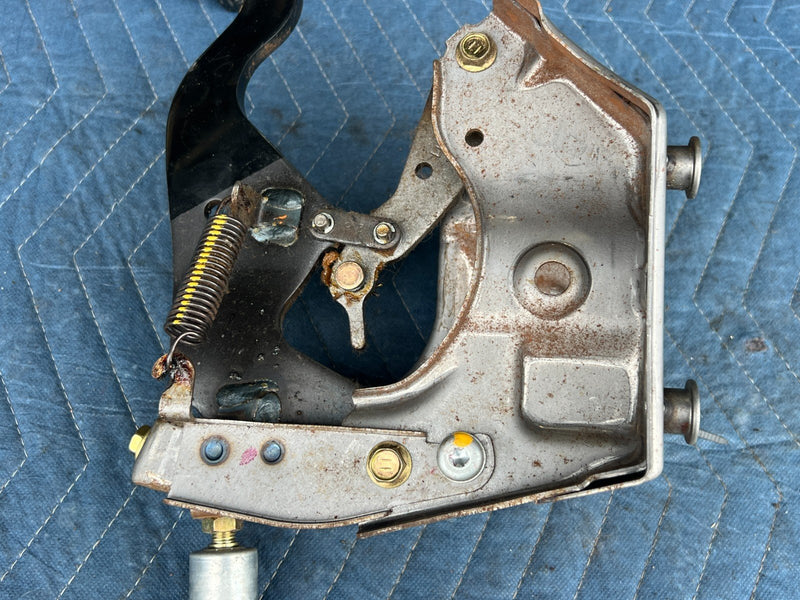 2002-2006  Toyota Camry  Brake Pedal Assembly OEM #117DU