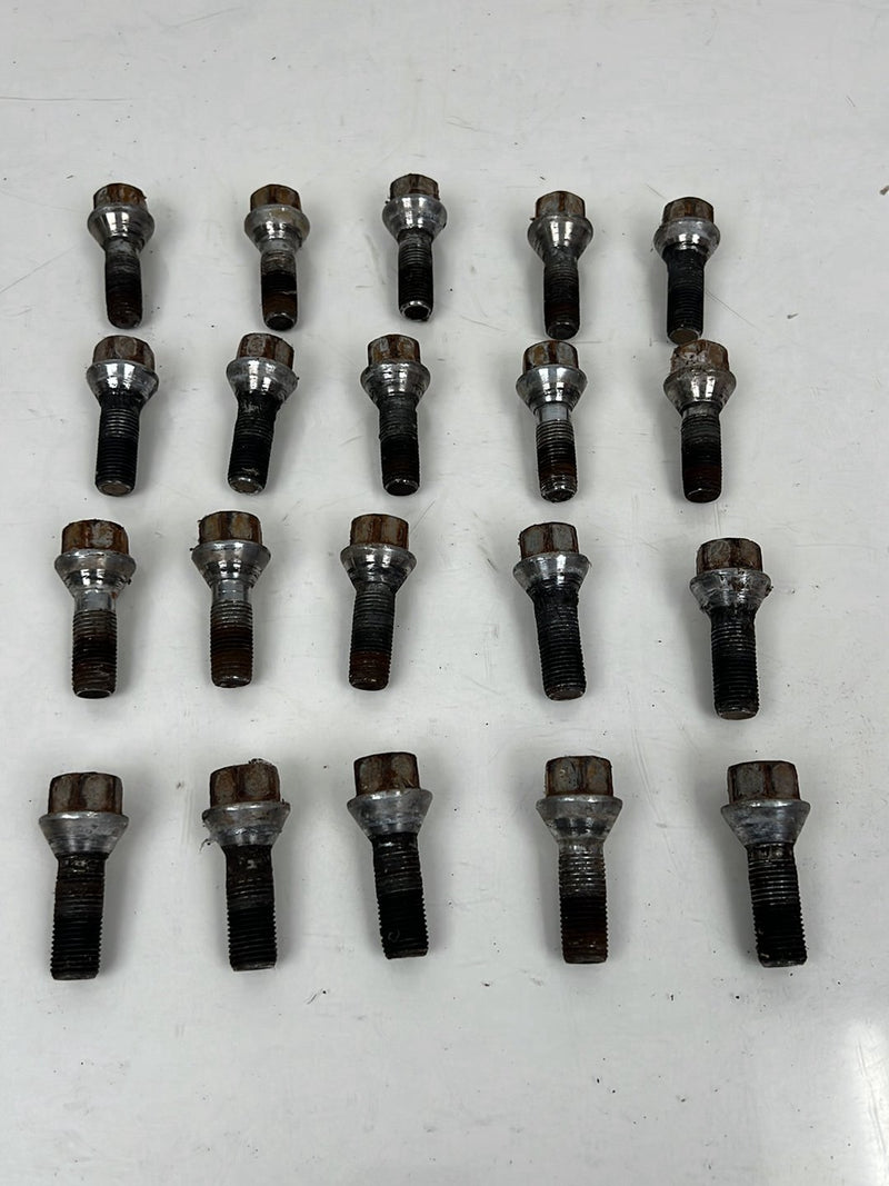 2004-2007 Volvo S60R V70R Wheel Stud Lug Nut Set of 20 OEM #5789EM