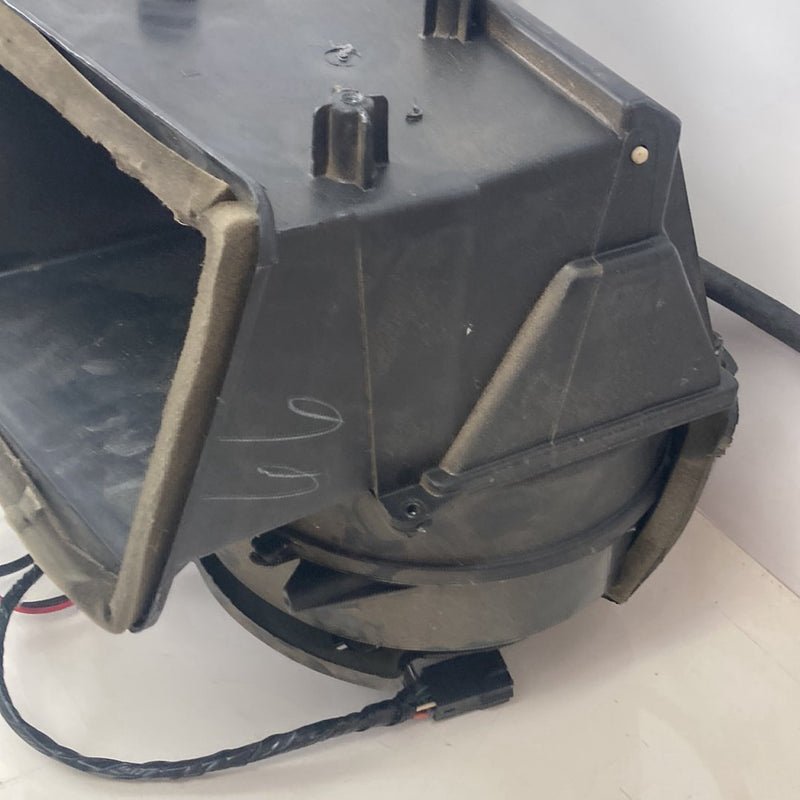 1995-1998 Chevrolet Silverado 2500 GMT400 HVAC Box AC Heat Core Air OEM