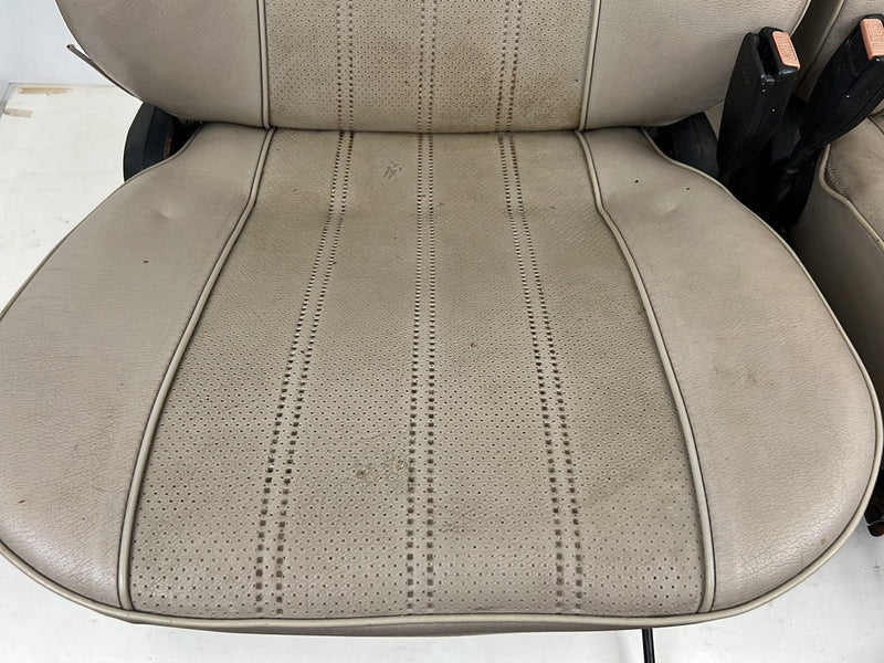 1984-1993 BMW 318i E30 Front Left & Right Bucket Seat Pair Beige OEM #6736EM