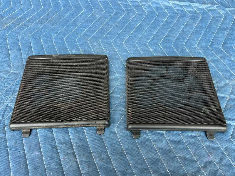 1989-1995 Volvo 740 940 Sedan Front LH & RH Speaker Grille Cover Pair OE #3765EM