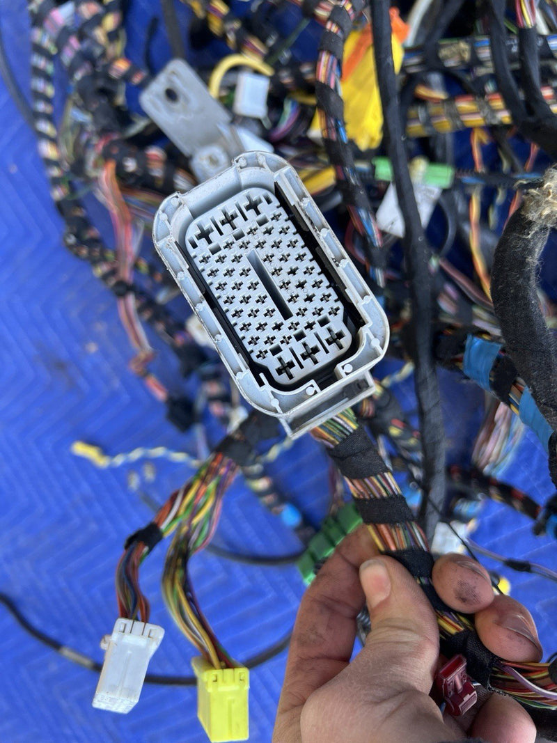 1998-2003 Jaguar XJR XJ8 X308 Chassis & Body Wiring Harness Fuse Panel #4661E