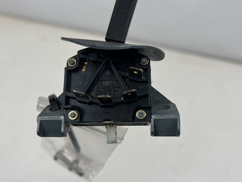 1975-1980 Volvo 244 240 Headlight Turn Signal Stalk Switch OEM #5338EM
