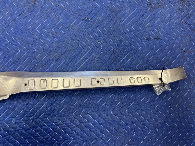 1992-1995 Volvo 940 740 Wagon Rear Hatch Opening Scuff Panel Plate OEM #3192EM