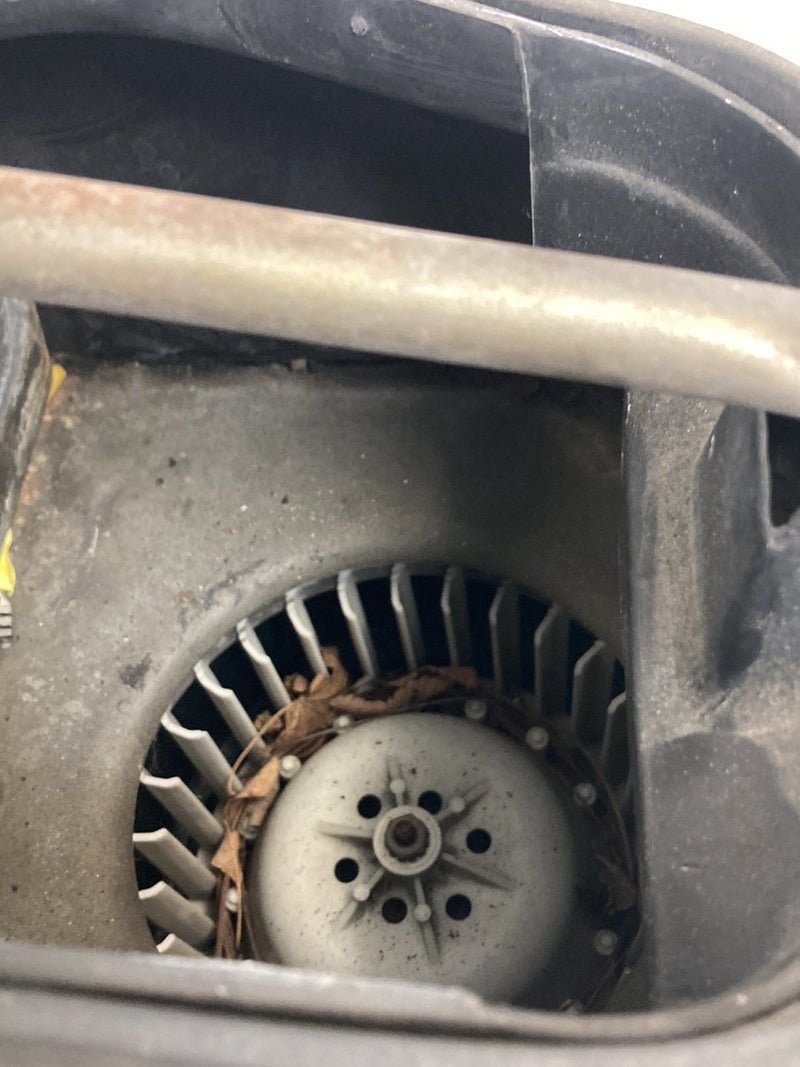 1992 Volvo 940 944 - HVAC Box PN: 3537770