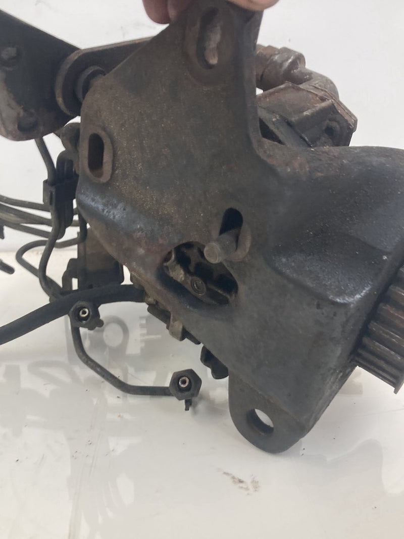 1980 Volvo 244 - Injector Pump PN: 0460406033 146 072130107