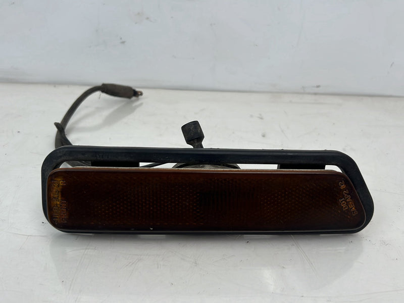 1983-1985 Porsche 944 Front Right Left Marker Light Pair 94463141200 OEM #5679EM