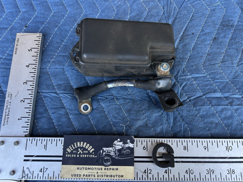 1998-2003 Jaguar XJR XJ8 X308 Engine Bay Junction Fuse Box LNE2800AA OEM #4691E