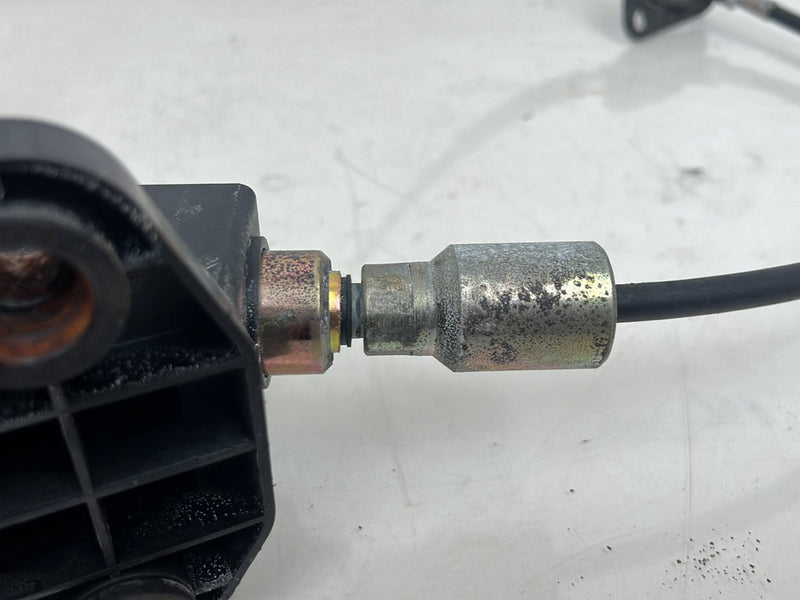 1998-2000 Volvo V70 S70 Automatic Shifter Assembly OEM