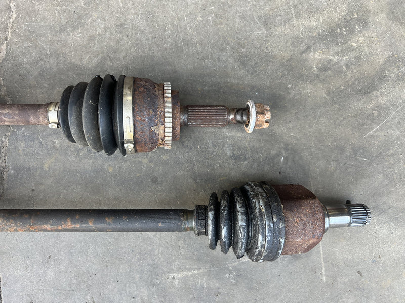 2006-2012 Mitsubishi Eclipse III Front CV Axle Pair Left Right OEM #5005M