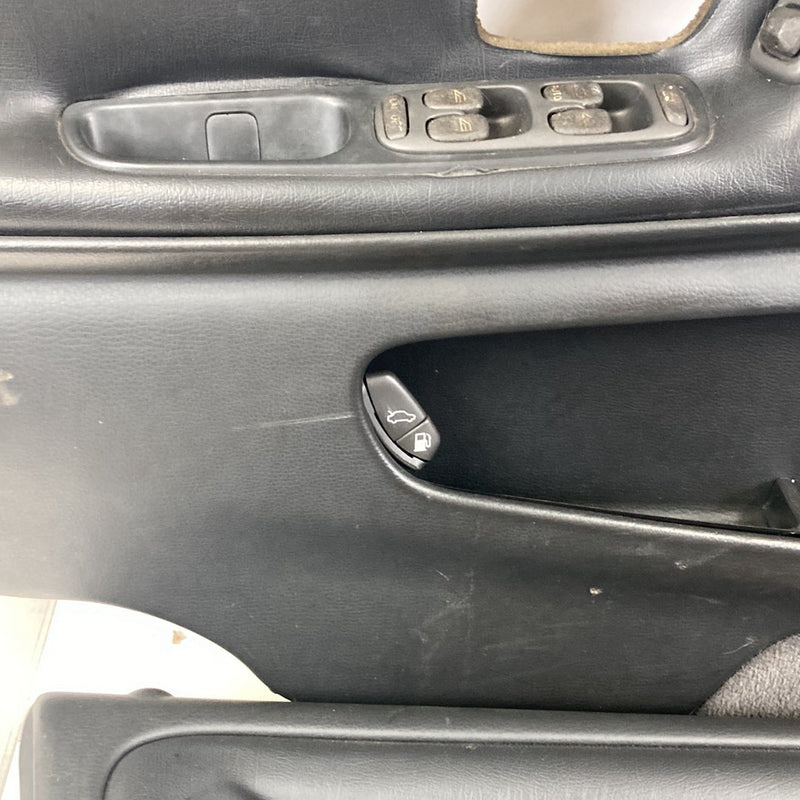 1998-2000 Volvo V70 Door Card Set of 4 Black Wagon 9425690 9425697 OEM #5222M