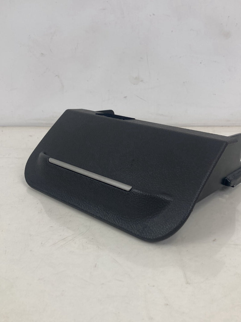 2002-2005 Lincoln Town Car Signature Ash Tray Dash Front VS0415 OEM #5129M