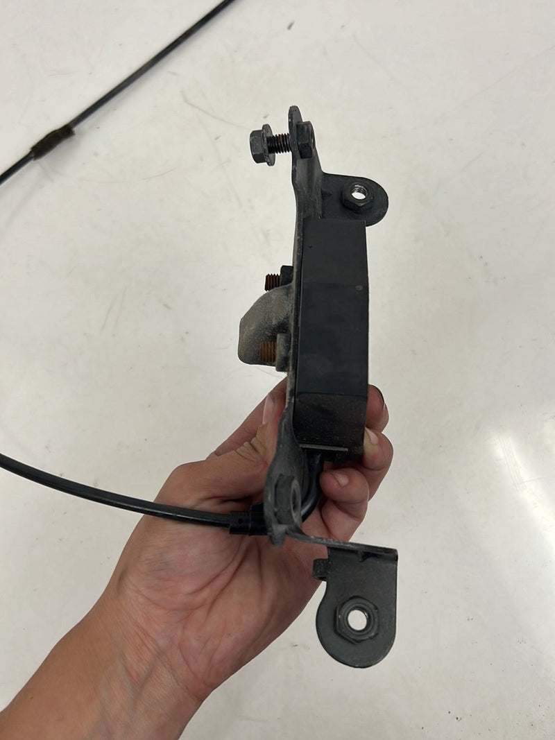 2004-2007 Volvo S60R V70R Engine Bonnet Hood Latch Release Cable OEM #5818EM
