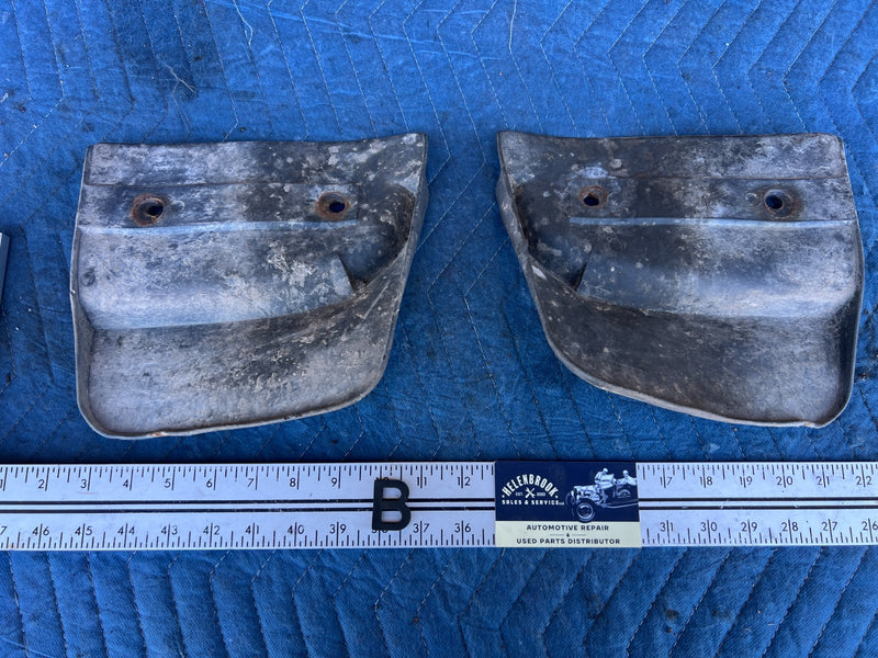 1986-1993 Volvo 240 244 245 Front Right & Left Mud Flap Pair 1312696 OEM #4352EM