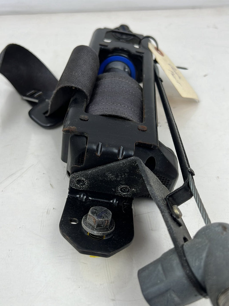 2004-2007 Volvo S60R V70R Front Driver Left Seat Belt Retractor OEM #5817EM