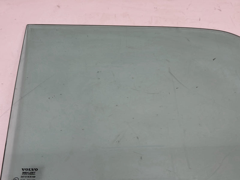 1986-1993 Volvo 240 244 Front Passenger Right Window Glass 43R-001105 OEM #5581EM