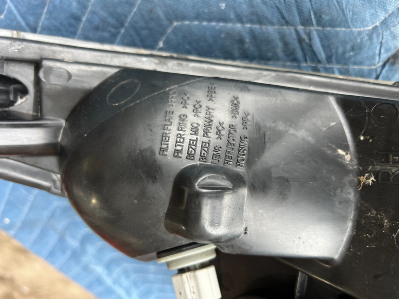 2012-2015 Chevy Cruze Passenger Right RH Headlight Lamp Assembly OEM #2241CN