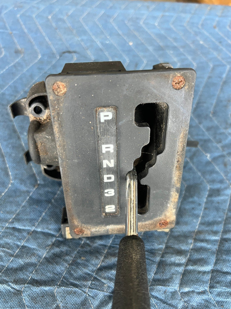1986-1995 Mercedes 300D W124 Floor Shifter Gear Shift Knob Selector OEM #2732EM