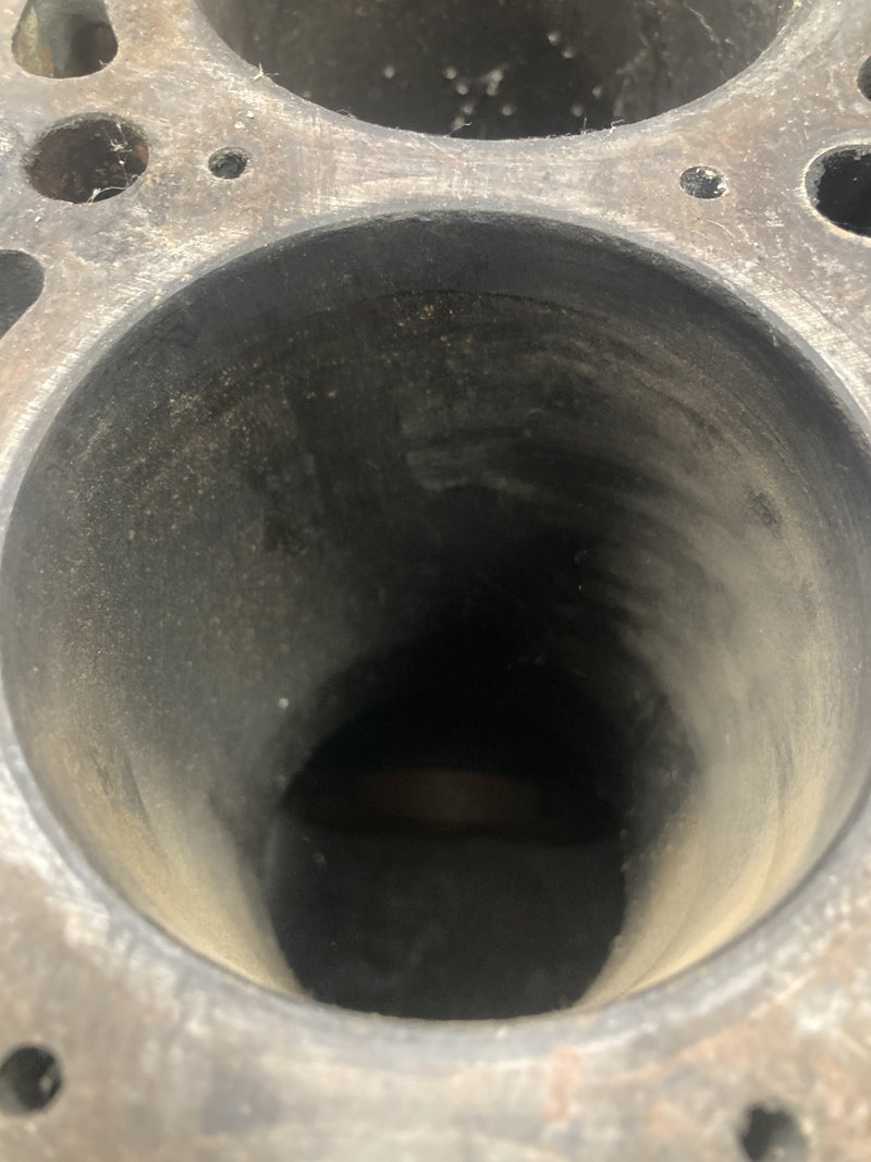 1980 Volvo 244 - Short Block