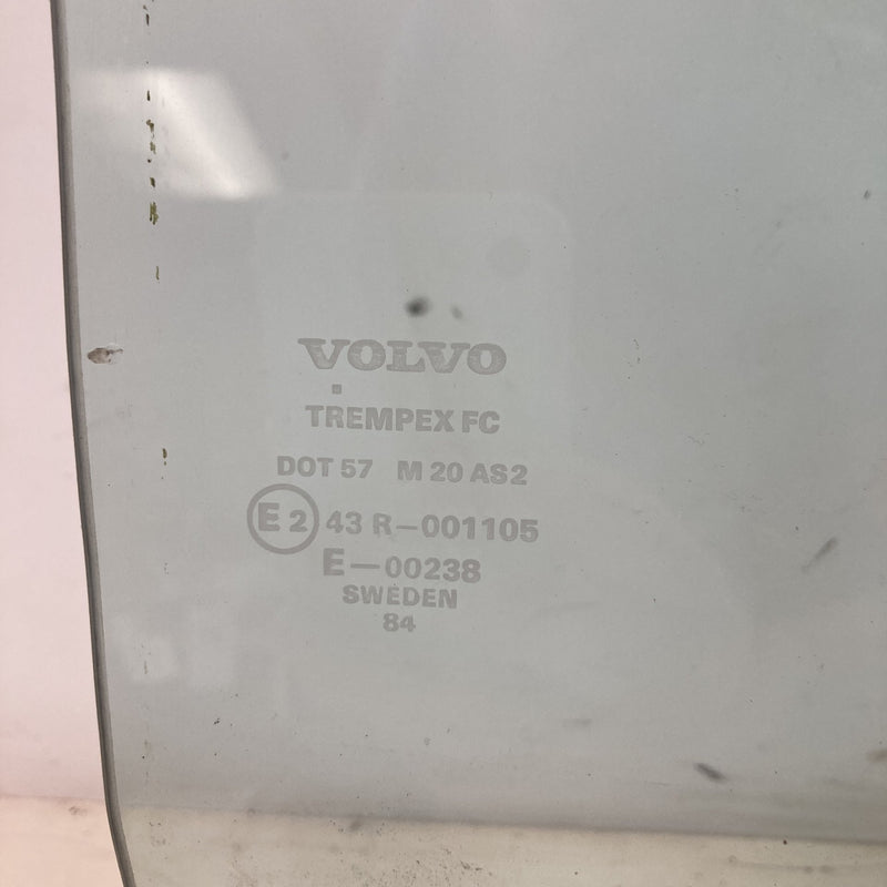 1981-1985 Volvo 240 245 Front Right Window Glass Passenger OEM
