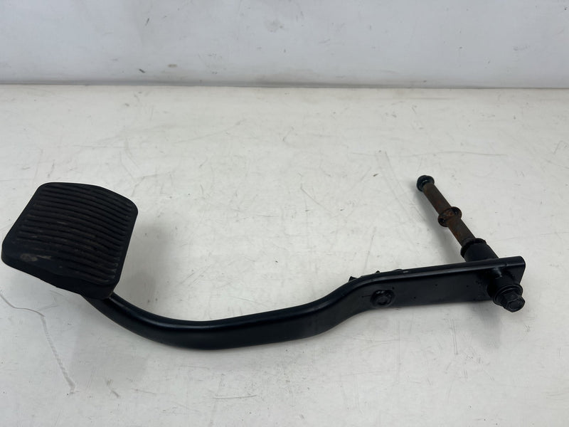 1998-2000 Volvo S70 V70 XC Brake Pedal Lever Assembly & Bracket OEM #6884EM