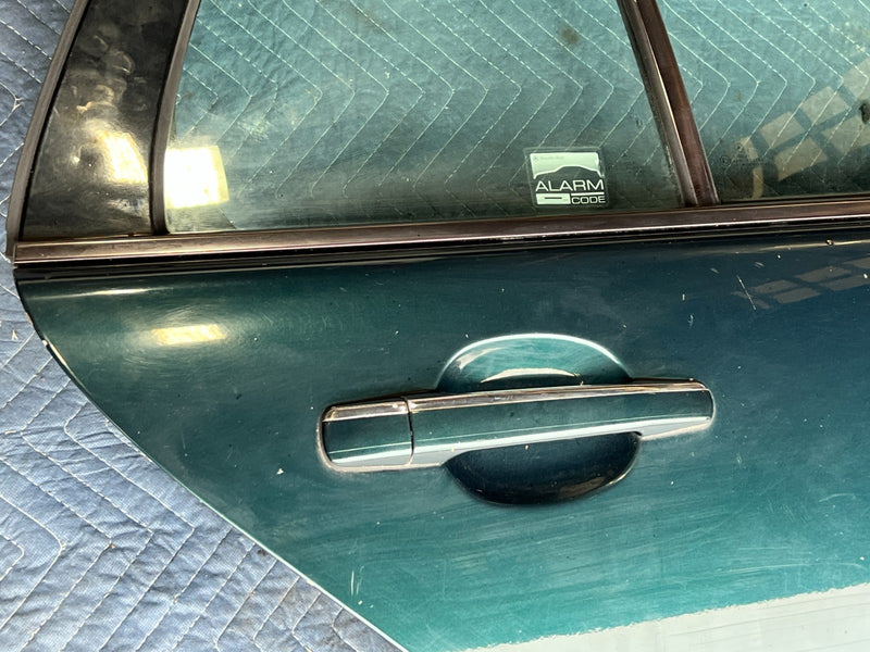 1998-2003 Mercedes W210 E320 Wagon Rear Passenger Right Door Assembly OE #4731EM