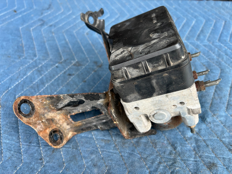 2002-2006  Toyota Camry Anti Lock ABS Pump Brake Pedal Assembly 44510 OEM #118DU